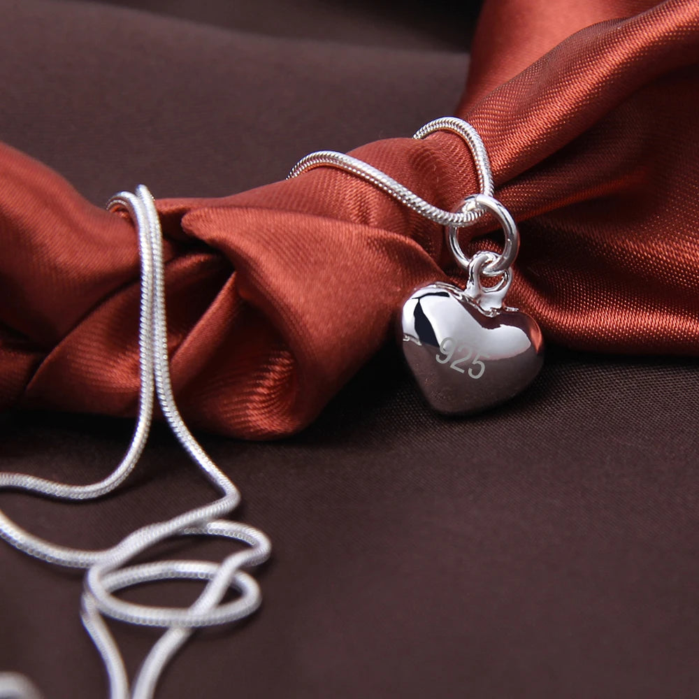 Solid Small Heart Pendant Necklace
